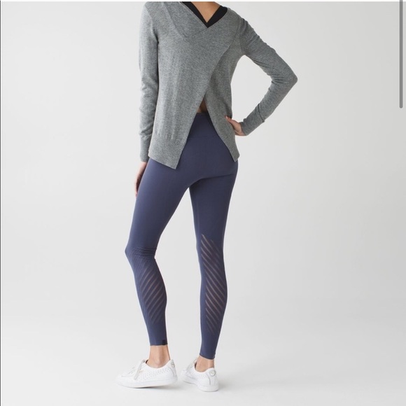 lululemon athletica Pants - Lululemon Enlighten Tight- M